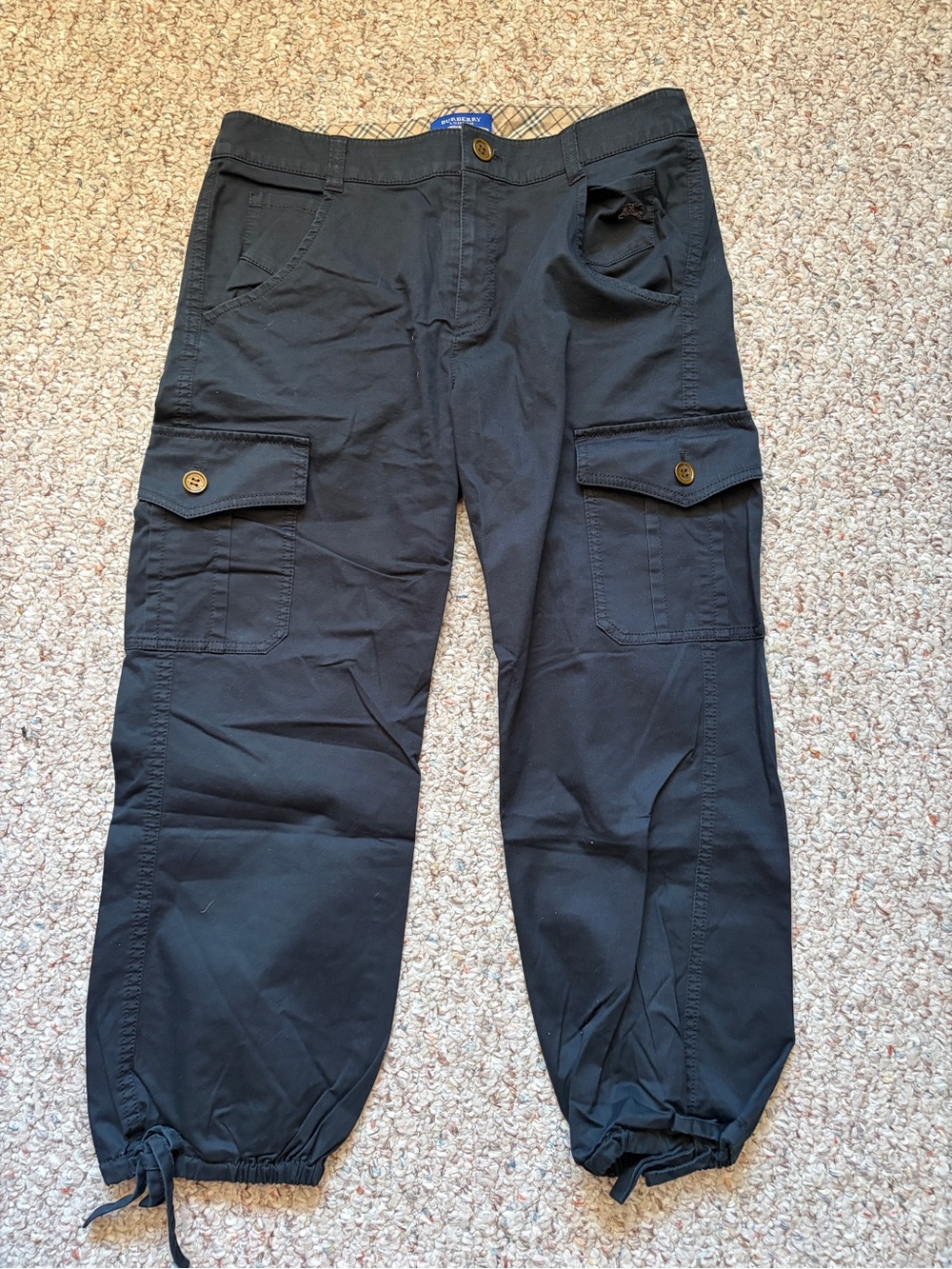 Navy Burberry London blue label cargo pants women’s size 38/US 2 capri ankle